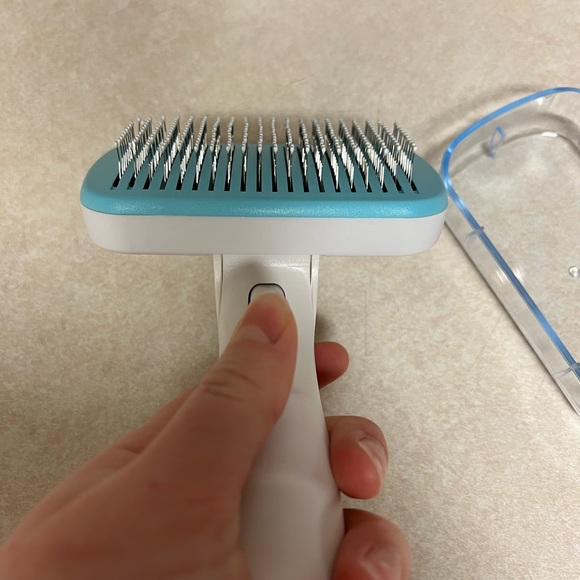 Pet brush - Picture 4 of 4